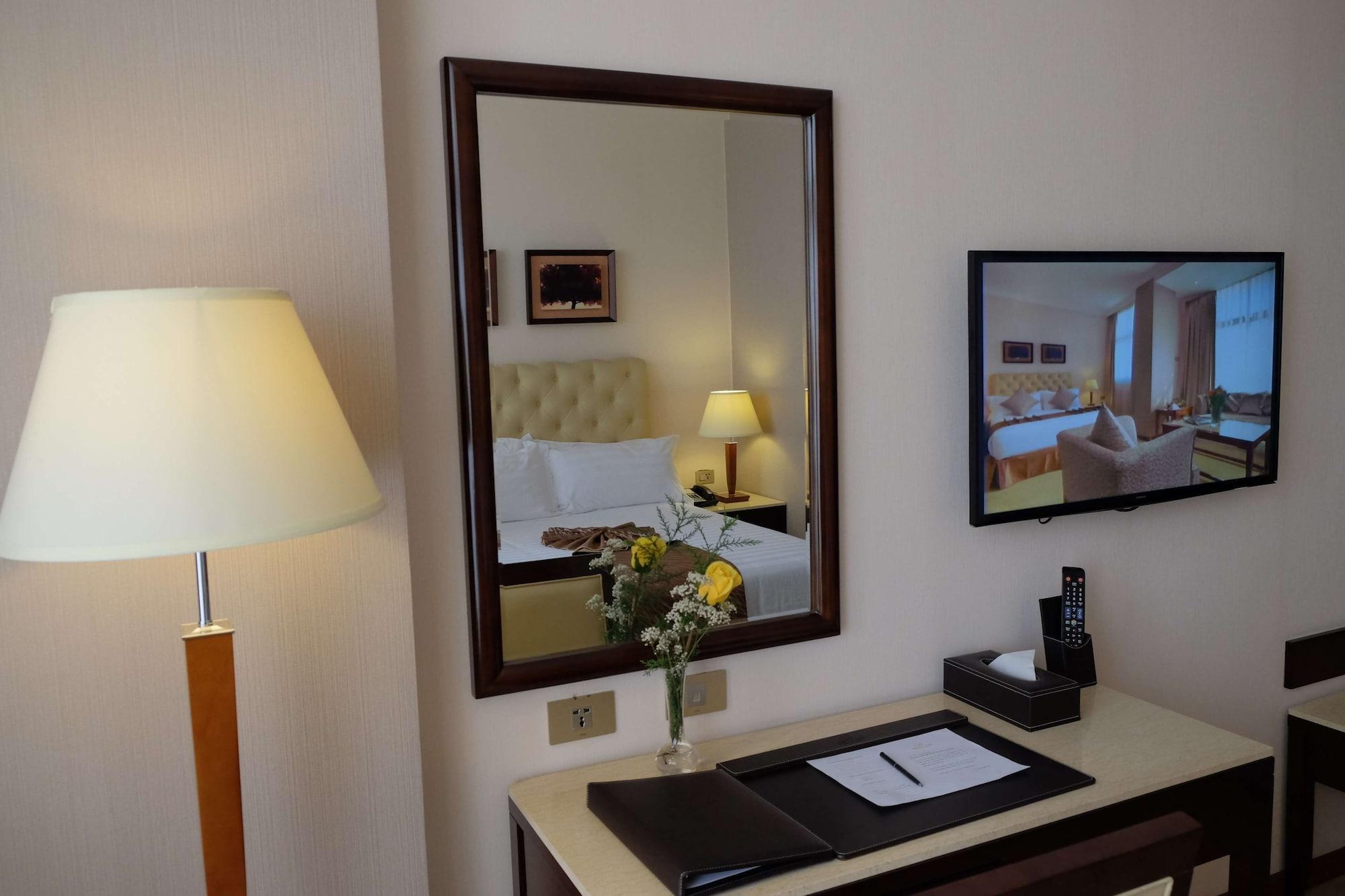 Getfam Hotel Αντίς Αμπέμπα Εξωτερικό φωτογραφία