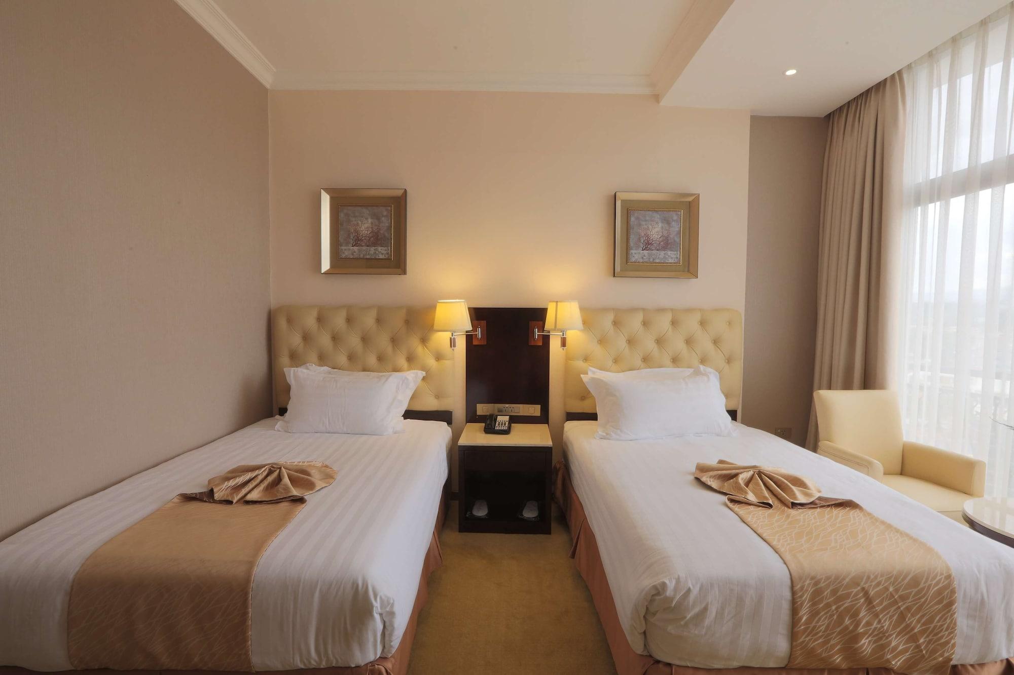 Getfam Hotel Αντίς Αμπέμπα Εξωτερικό φωτογραφία