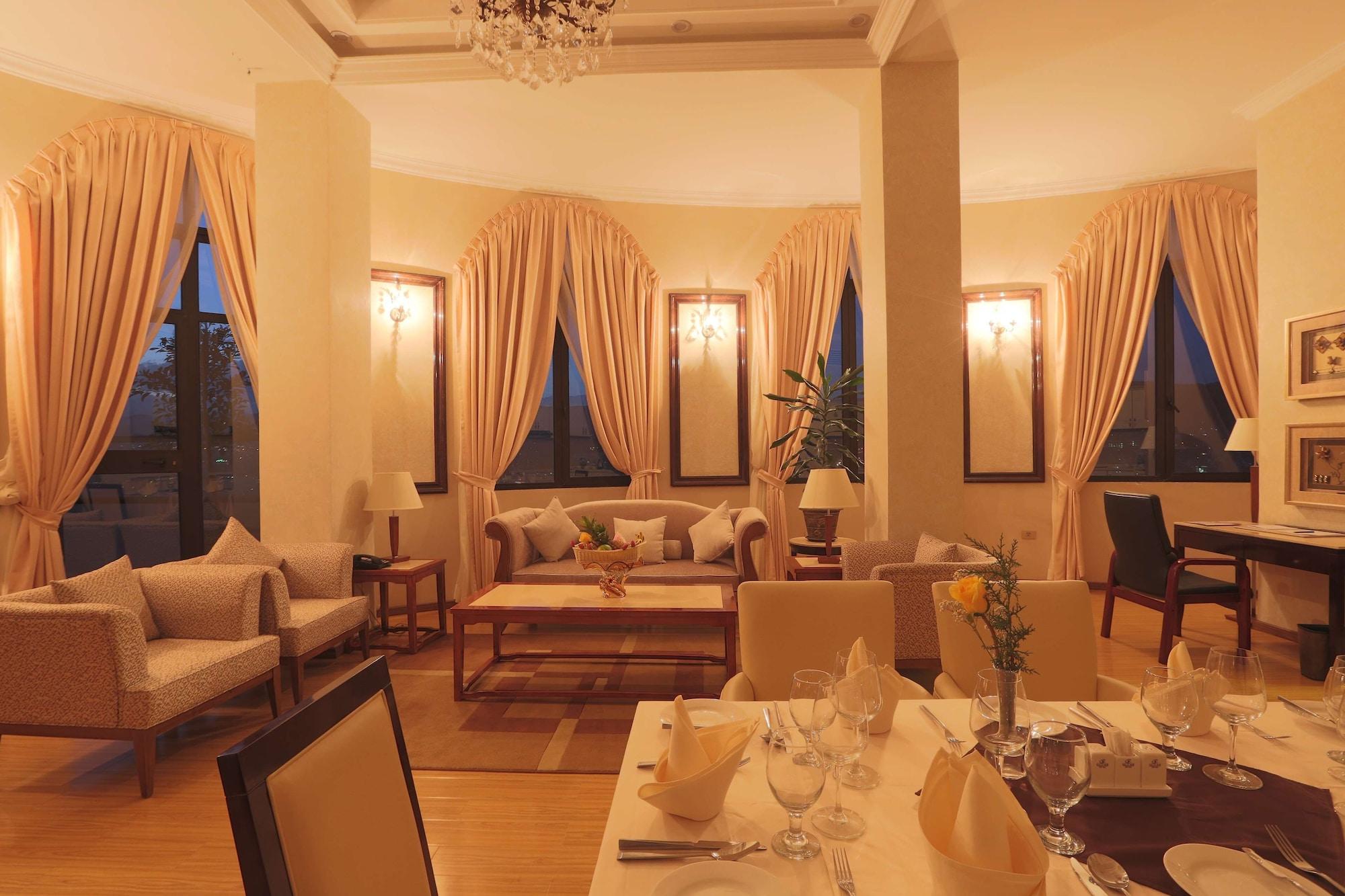 Getfam Hotel Αντίς Αμπέμπα Εξωτερικό φωτογραφία