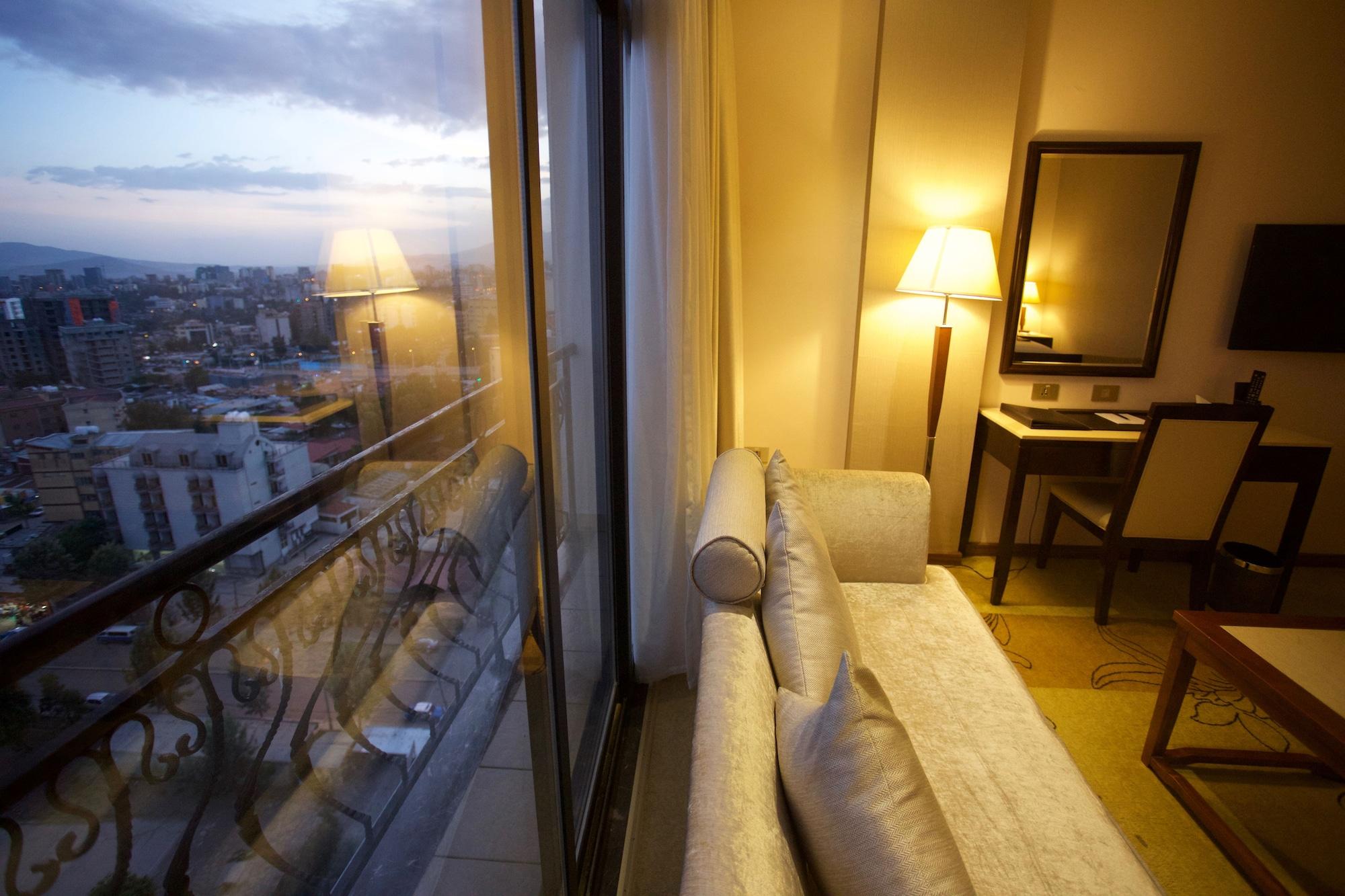 Getfam Hotel Αντίς Αμπέμπα Εξωτερικό φωτογραφία